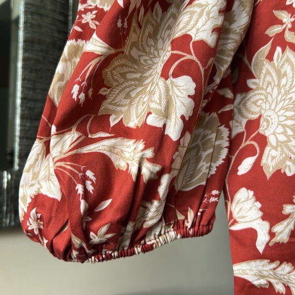 Antonio Melani Floral Puff Sleeve Top |Rust Red Beige | Square Neck |NWT Size 14 - Picture 3 of 8